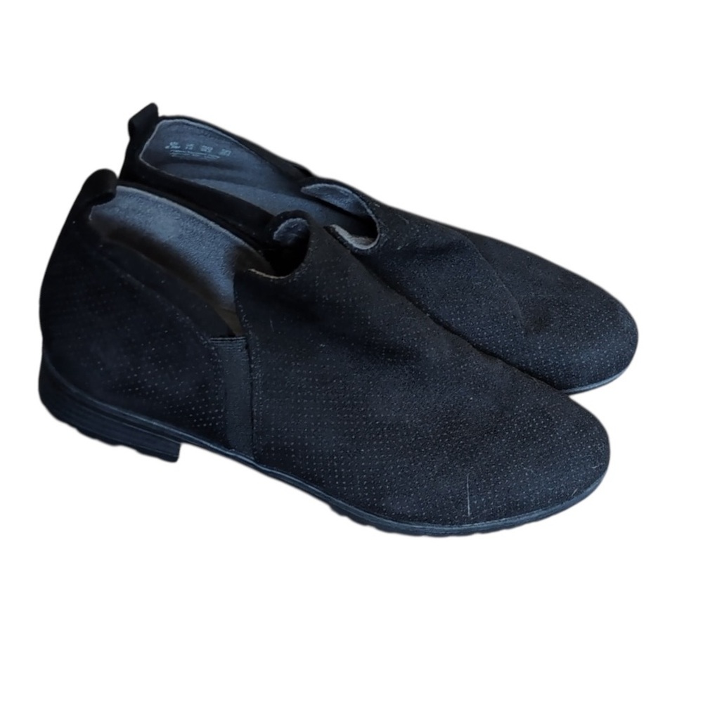 Dr. Scholl's Black Faux Suede Booties